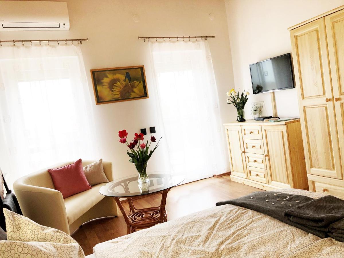 Balaton Apartman Paloznak Buitenkant foto