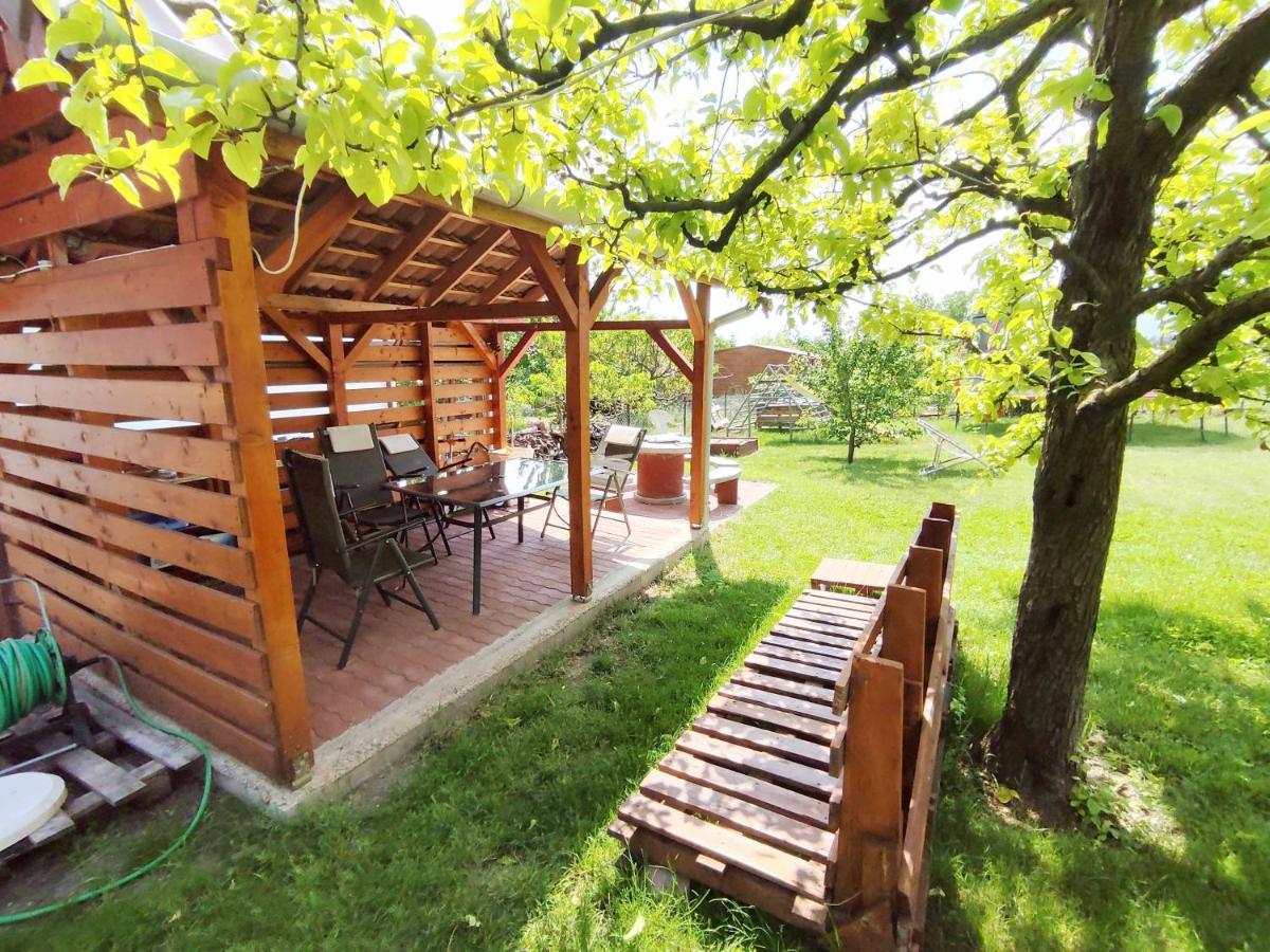 Balaton Apartman Paloznak Buitenkant foto