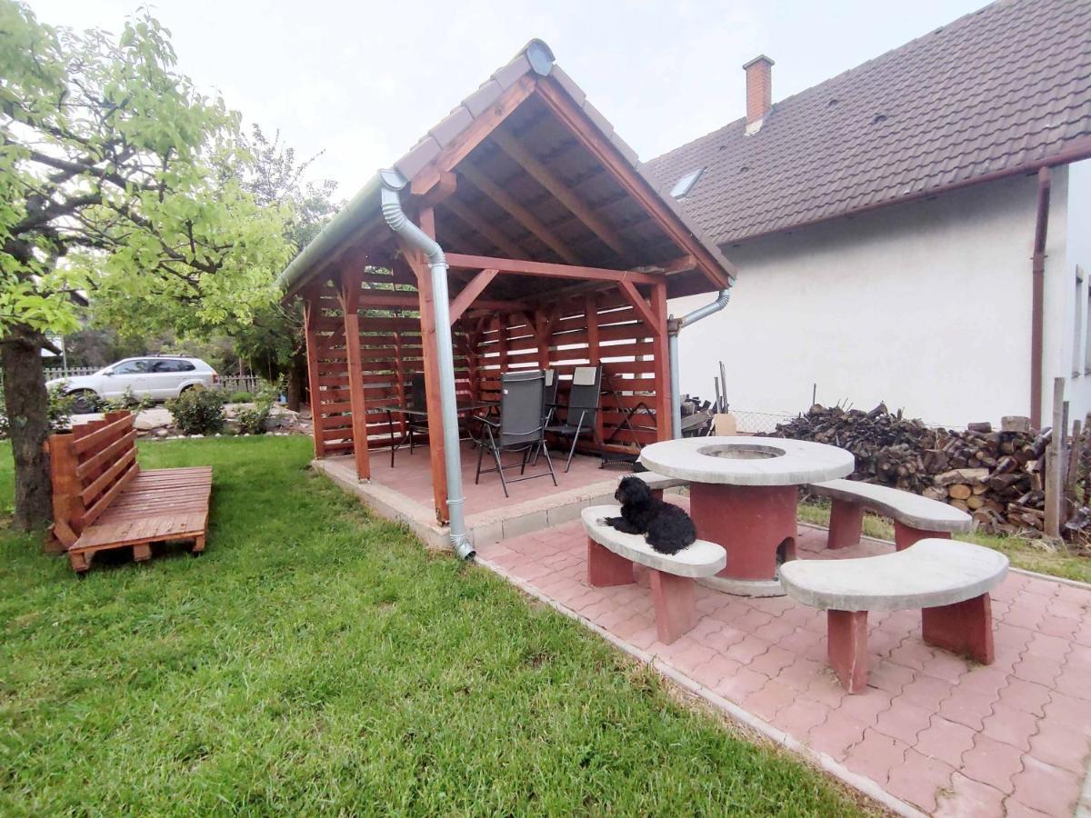 Balaton Apartman Paloznak Buitenkant foto